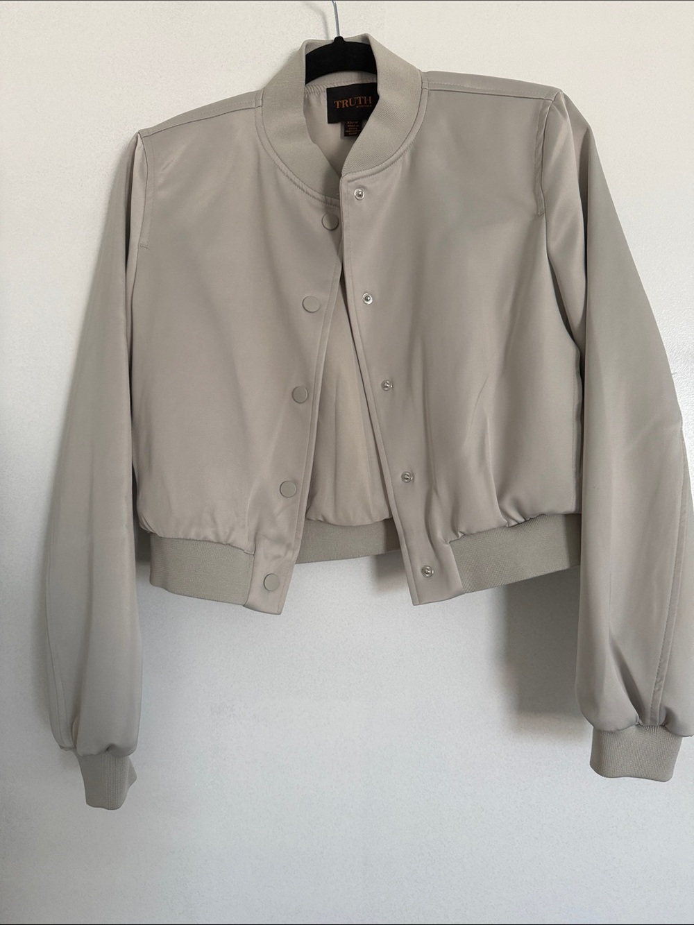 TRUTH Light Gray- Beige Cropped Bomber Jacket